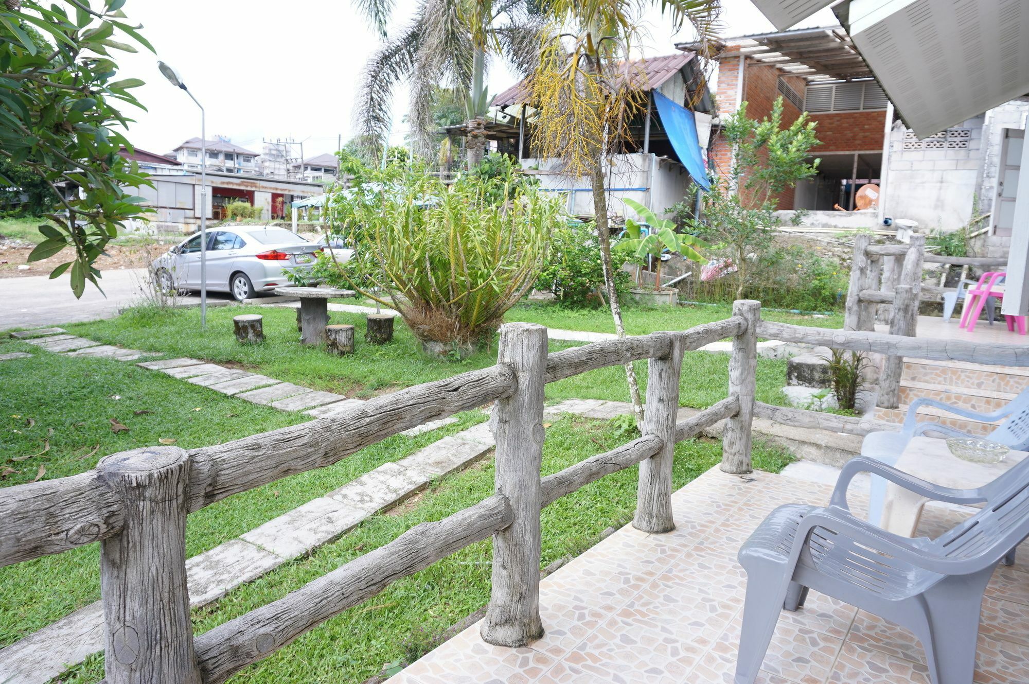 Dahla House Ranong Hotel Exterior photo